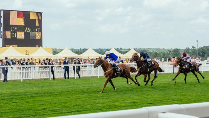 Charities receive   1 25m from BGC members in Britannia Stakes fundraiser