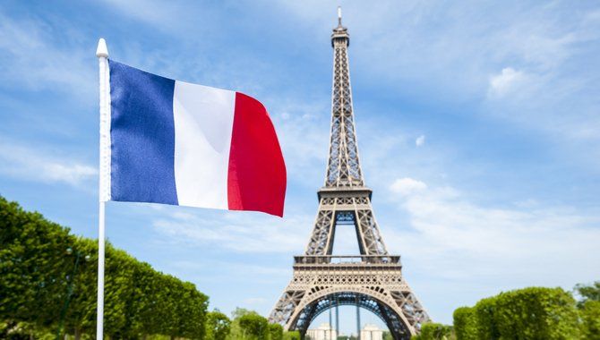 French iGaming turnover declines as growth stabilises